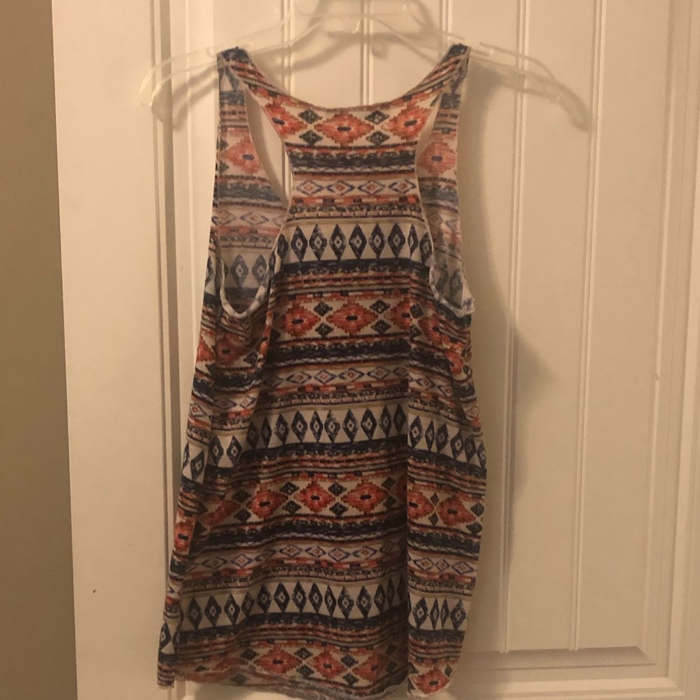 Aztec Top - Picture 2 of 2
